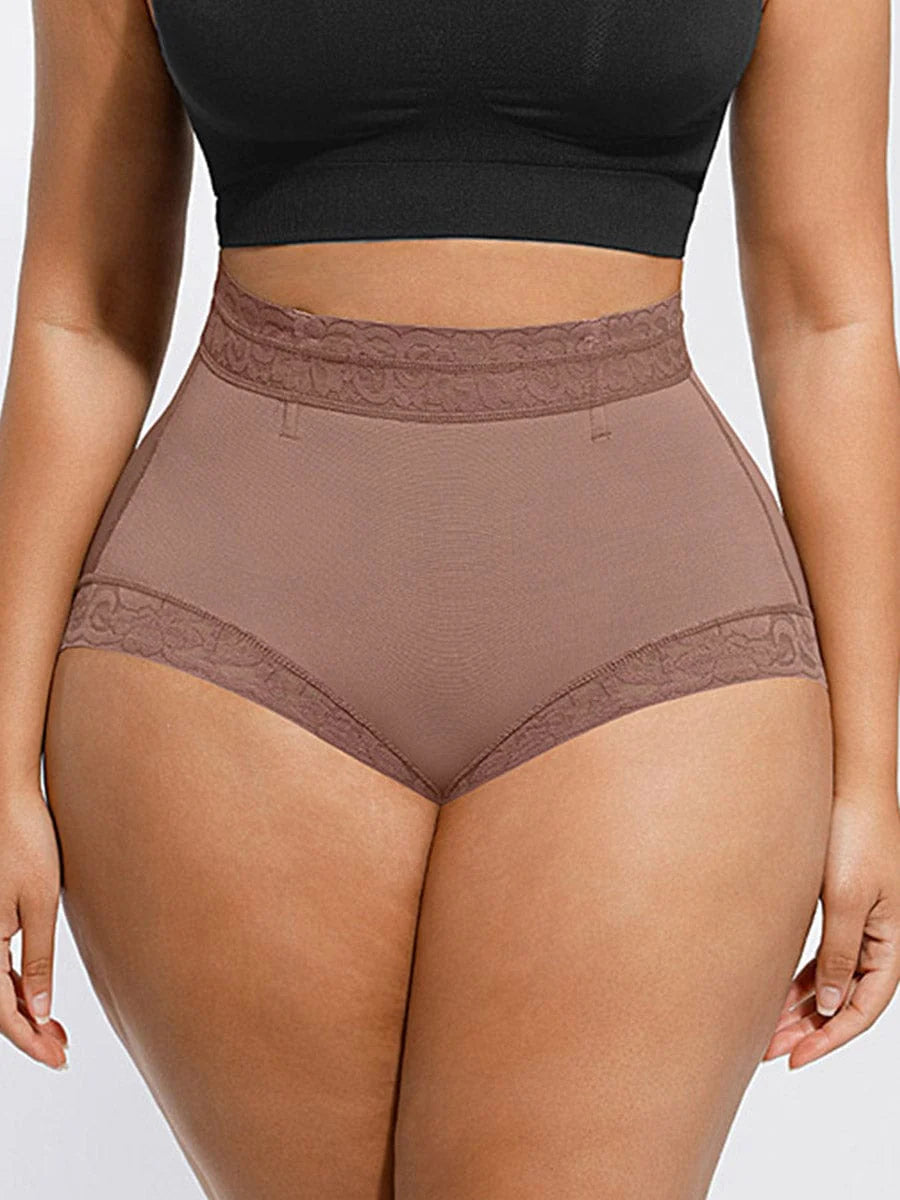 Culotte gainante remonte fesse