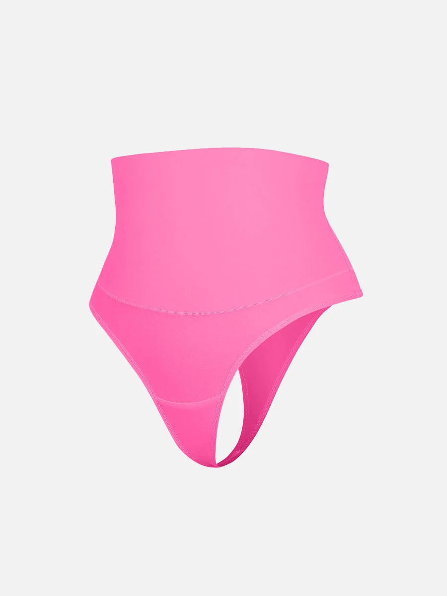 Zoom sur une culotte gainante taille haute sans couture vue de profil