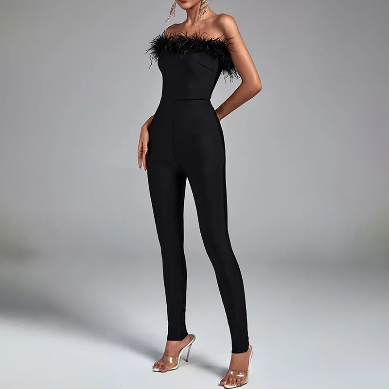 Combinaison bustier a plumes noire Passion Corset