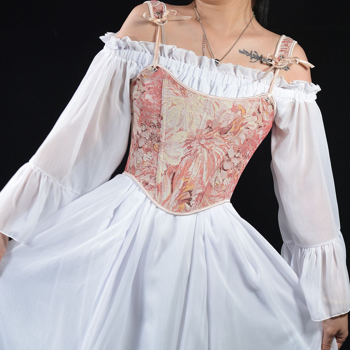 Renaissance bustier corset